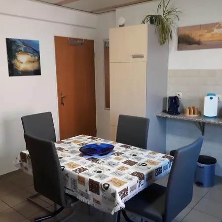 Apartment Lara